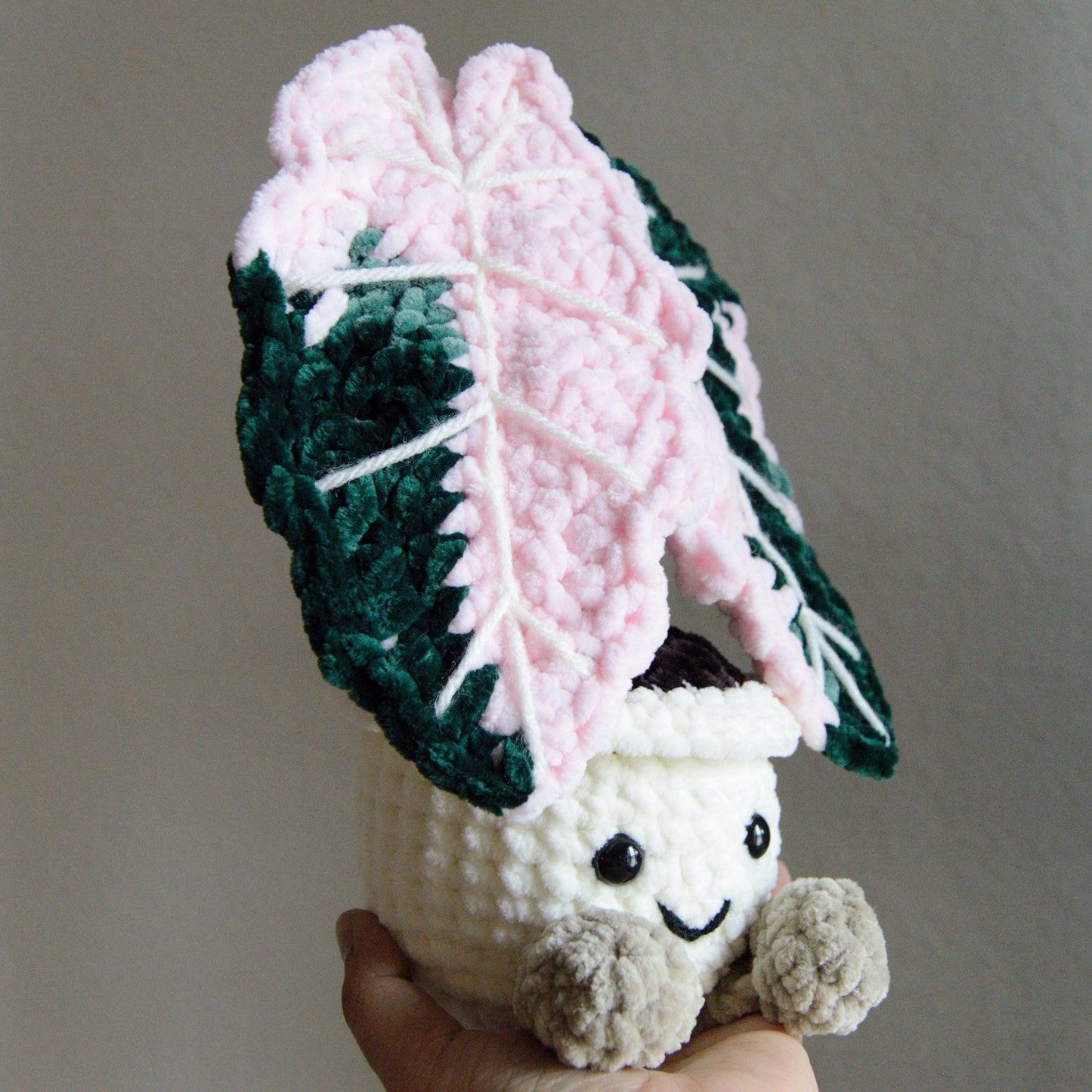 Sitting Alocasia Pink Polly Crocheted Plushie with pot, Plushie, Amigurumi MADE TO ORDER