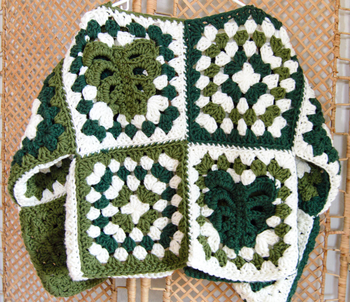 Crochet Oversized Chunky Monstera Granny Square Cardigan