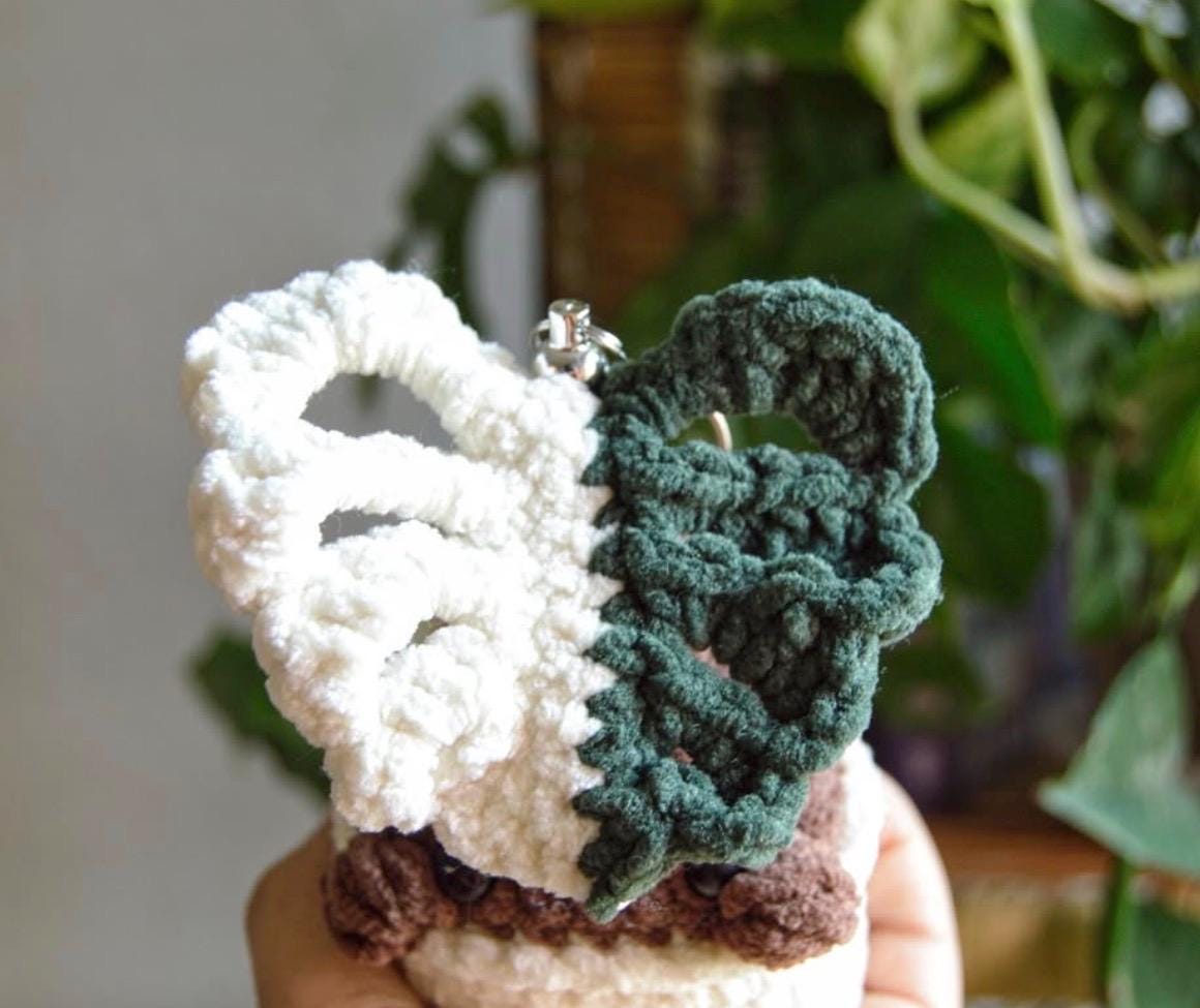 Crocheted Monstera Albo Plushie Bag Charm: Botanical Keychain